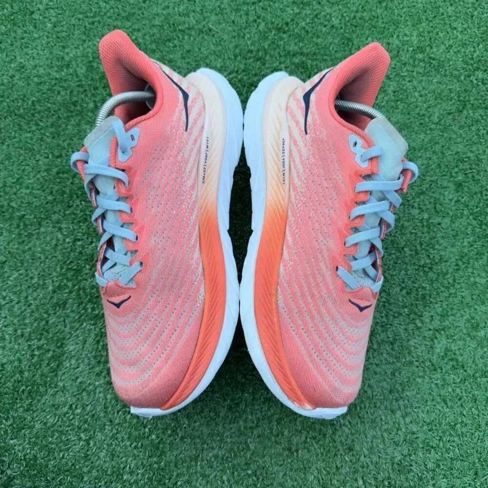 HOKA ONE ONE MACH 5 - Women’s Running Shoes - SIZE 7.5B